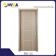 China Melamine White Carved WPC Interior Portas de madeira sólida Fabricante